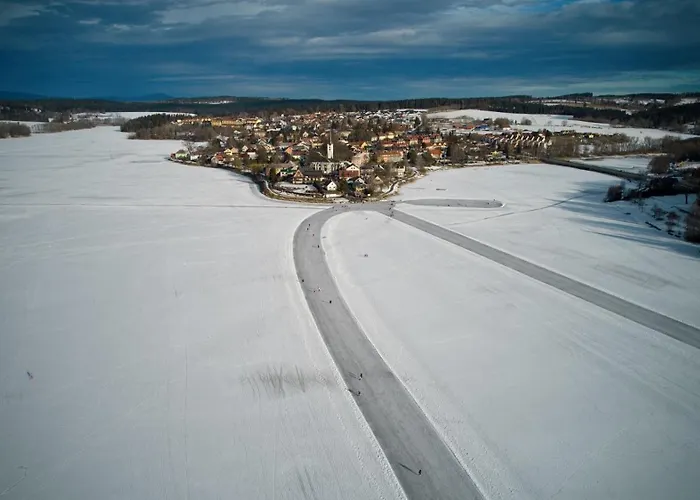 Dve Zatoky Kovarov * Frymburk